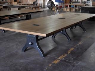 Hure conference table